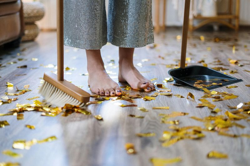 Creating Messes Without Cleanup Offers