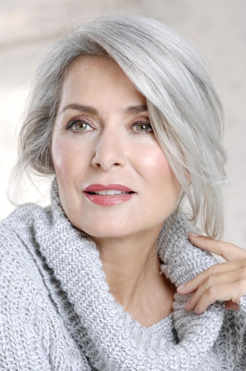 Gray Hair Embrace and Enhancement