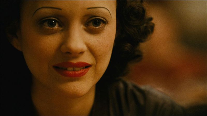 Marion Cotillard – La Vie en Rose (2007)