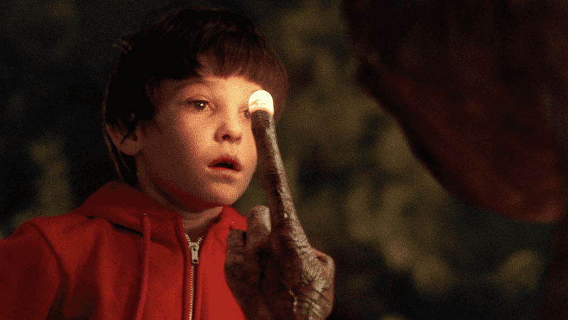 E.T. Says Goodbye – E.T. the Extra-Terrestrial (1982)