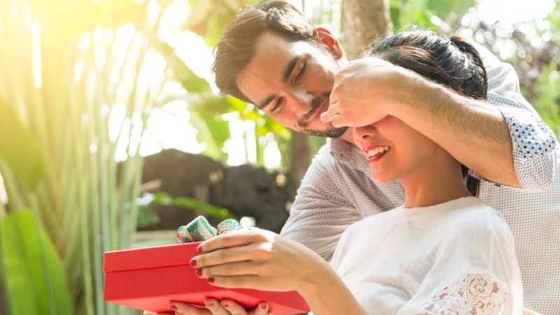 Love Bombing Followed By Withdrawal