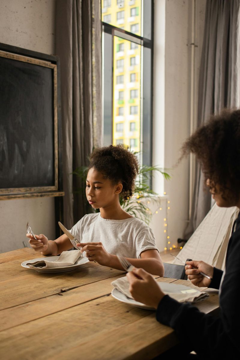Neglecting Table Manners