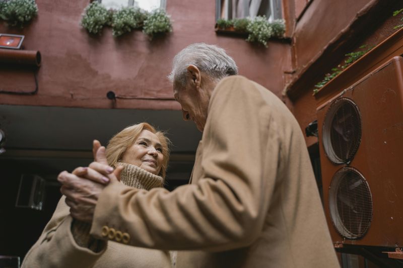 What the Research Says About the Perfect Age Gap