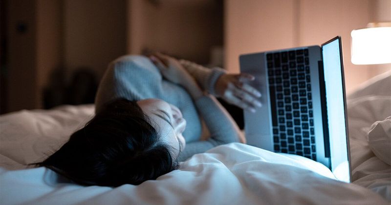 Too Much Screen Time Before Bed