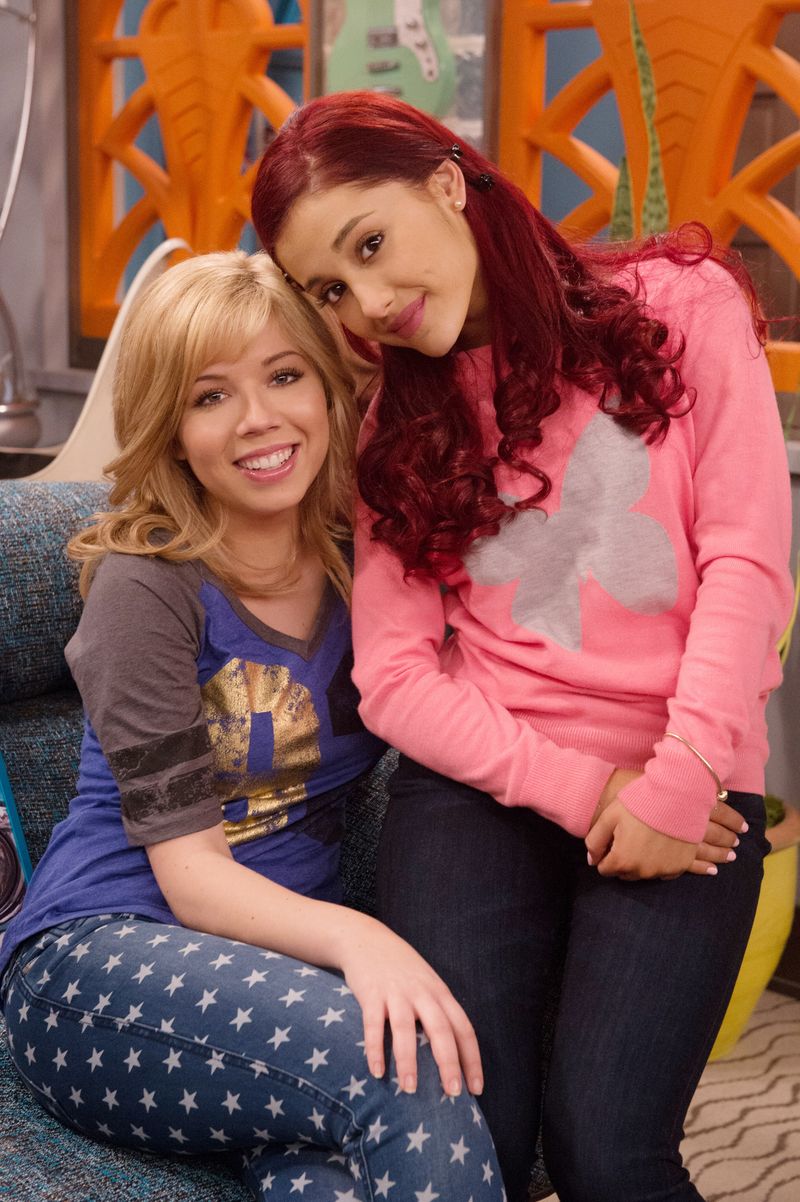 Jennette McCurdy & Ariana Grande — Sam & Cat