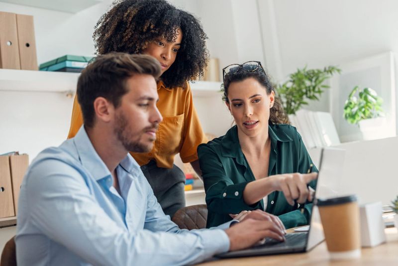 Clock-Watching and Micromanagement