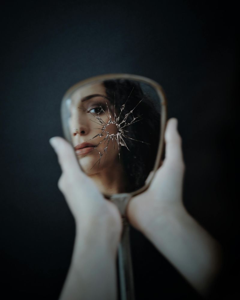 9 Signs You're Dealing with a Master Manipulator