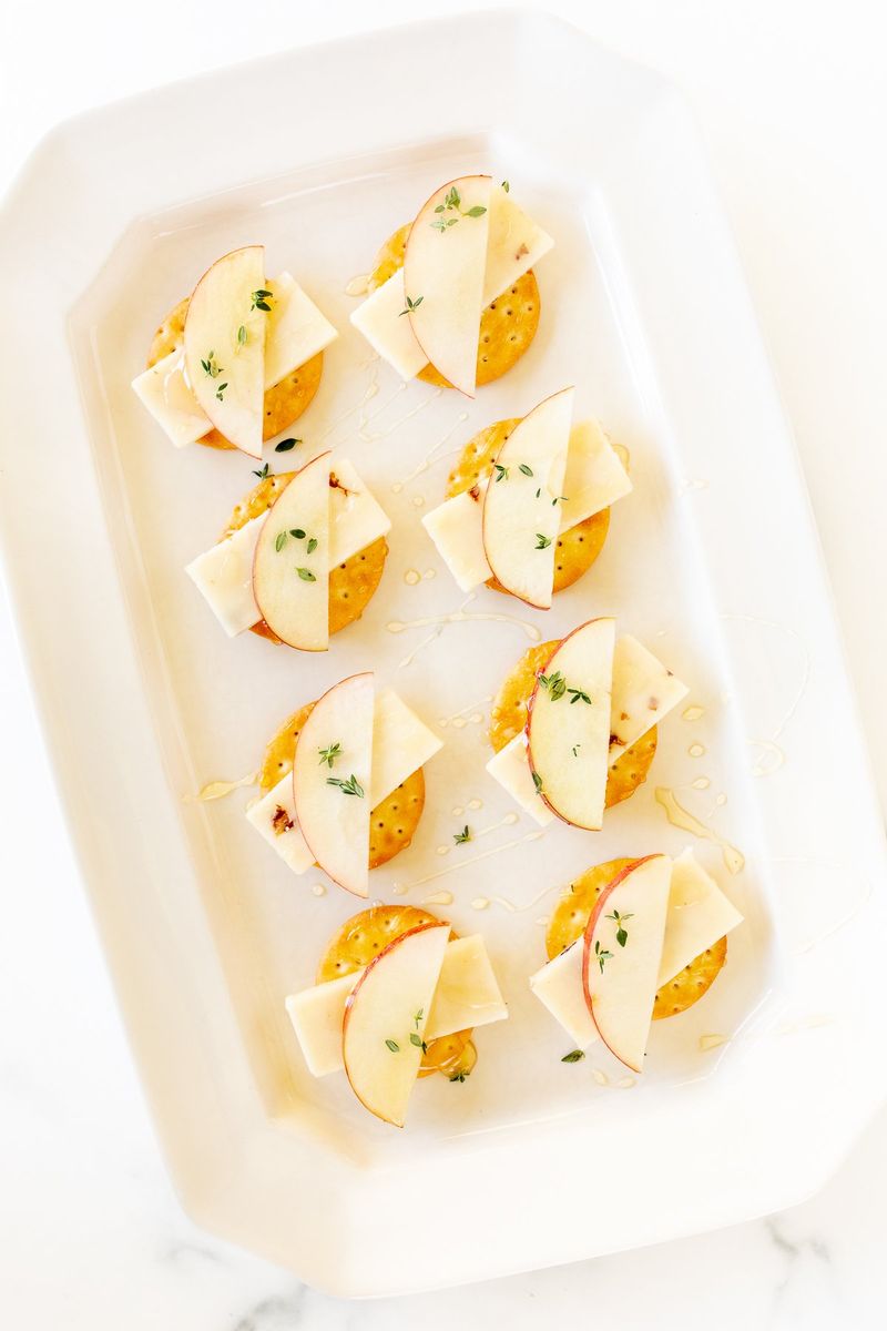 Whole Grain Crackers & Cheese