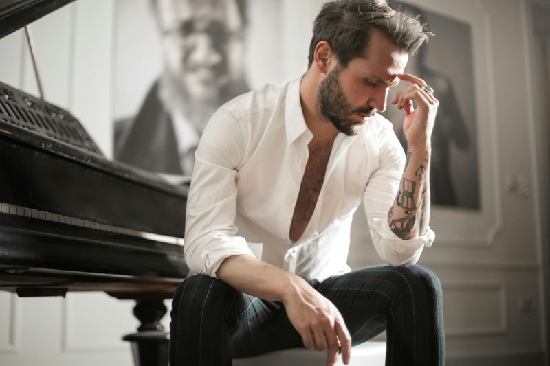 10 Emotional Needs Most Men Never Say Out Loud