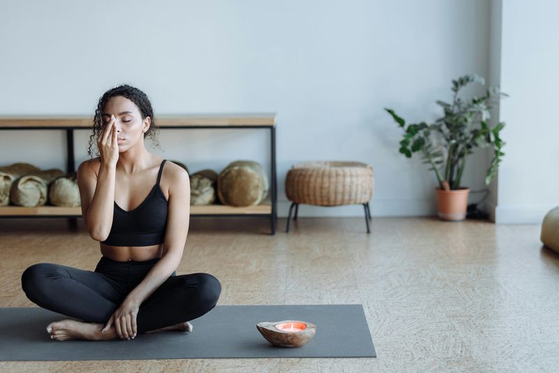 6 Therapist-Backed Techniques to Help Your Brain Heal From Hidden Trauma
