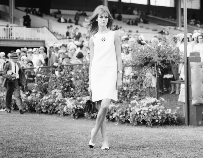 Jean Shrimpton in Beat Girl