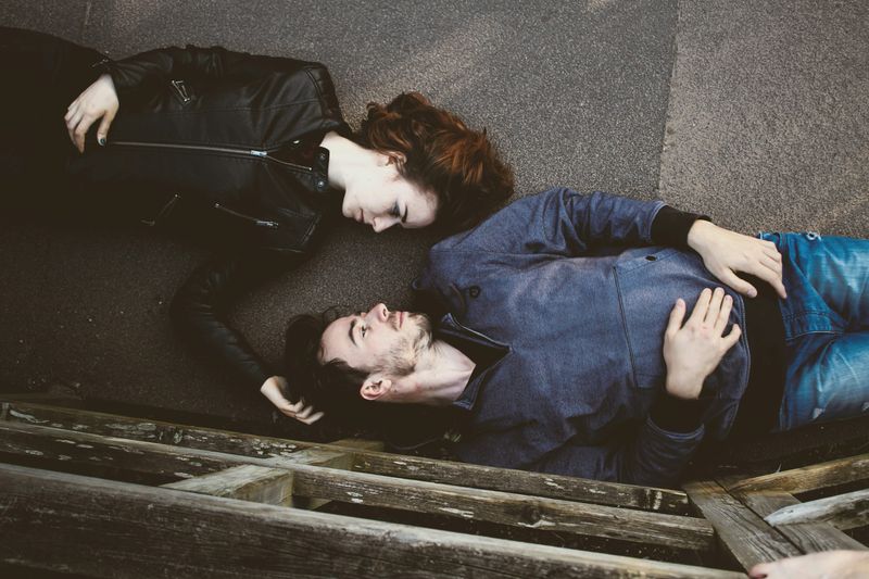 11 Signs You Might Be Struggling with Attachment Issues