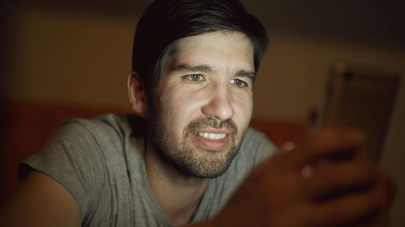 Sending Messages at Odd Hours