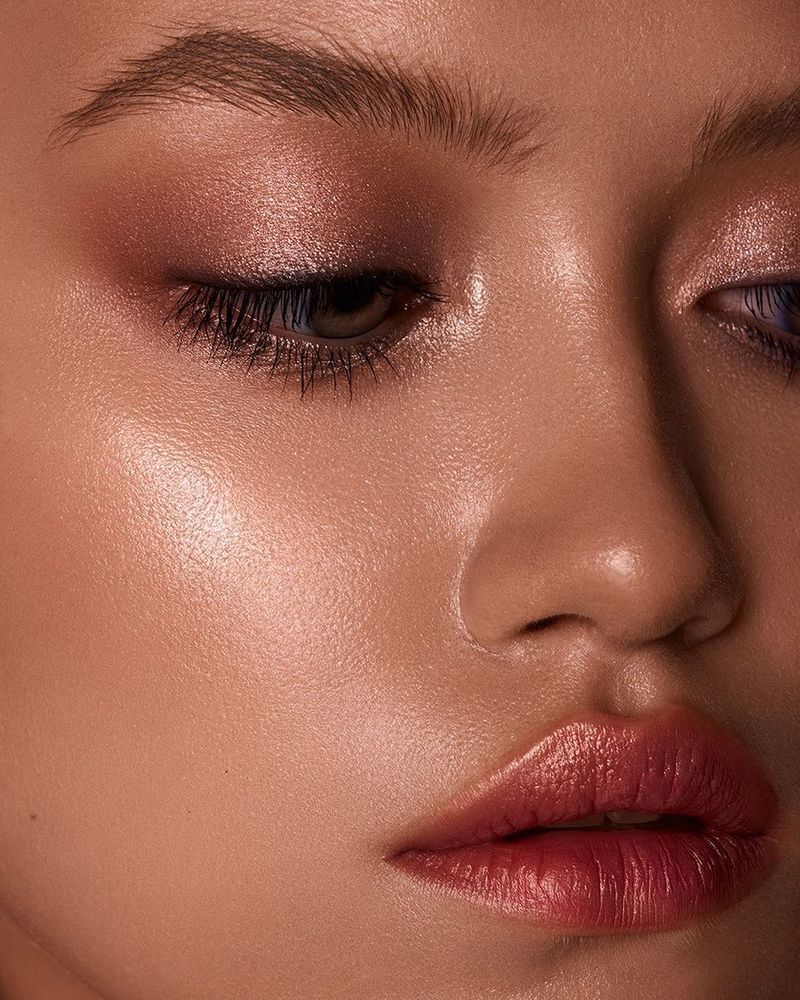 Under-Eye Highlighter