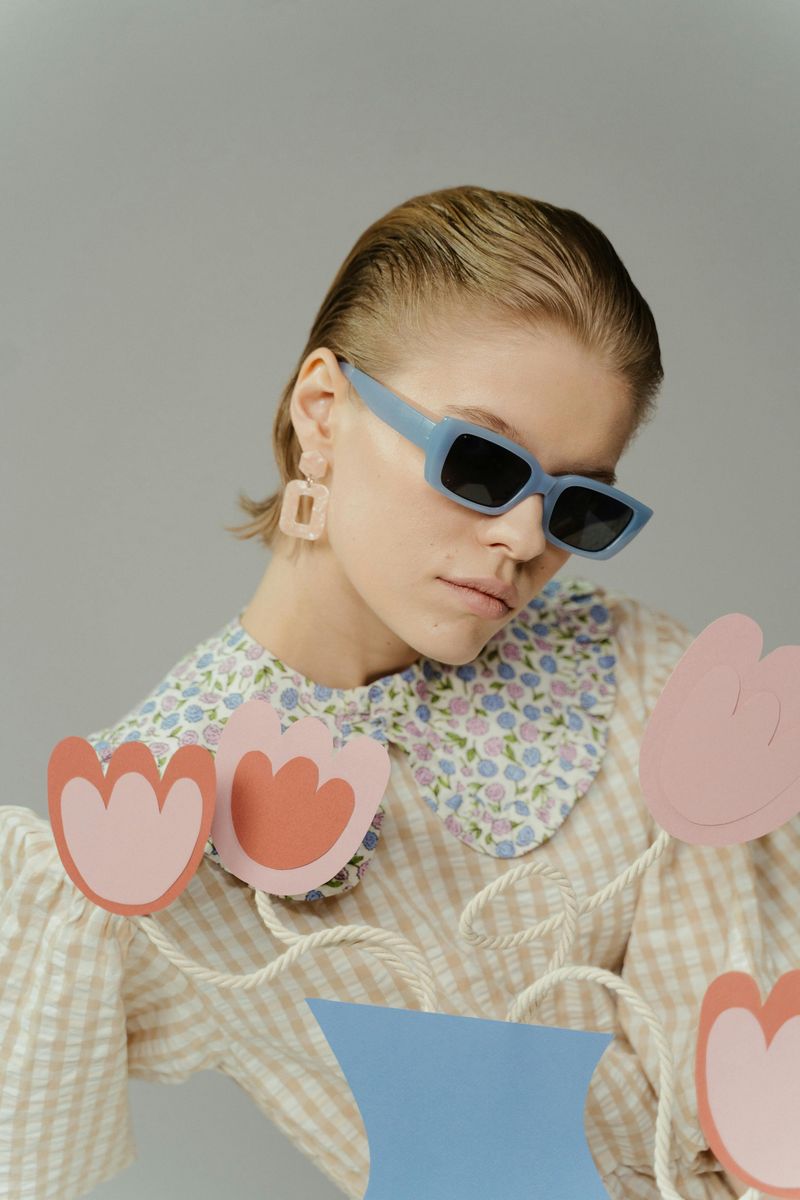 Statement Collars That Frame Your Face