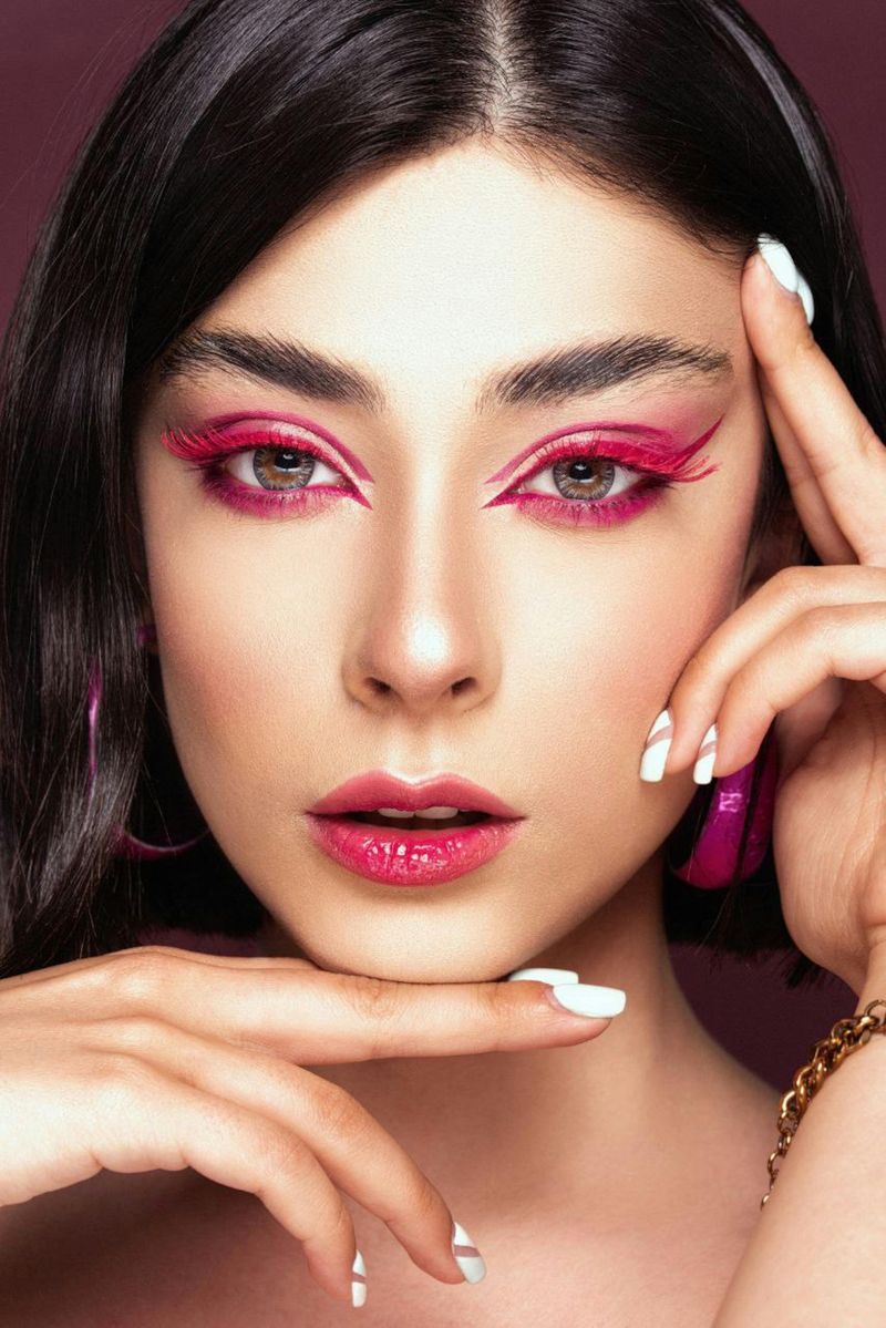 Brows: From Thin Arches to Full and Feathery