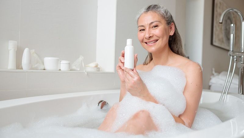 Use Moisturizing Body Wash & Stay Hydrated