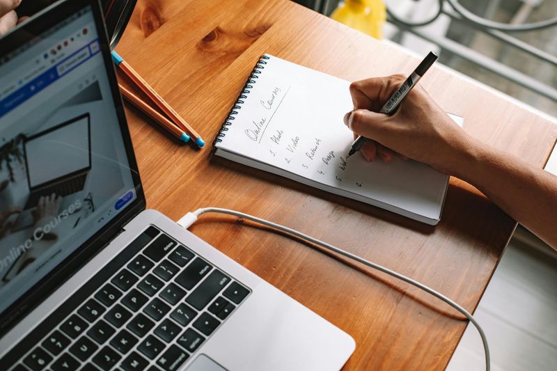 Free Online Courses or E-books