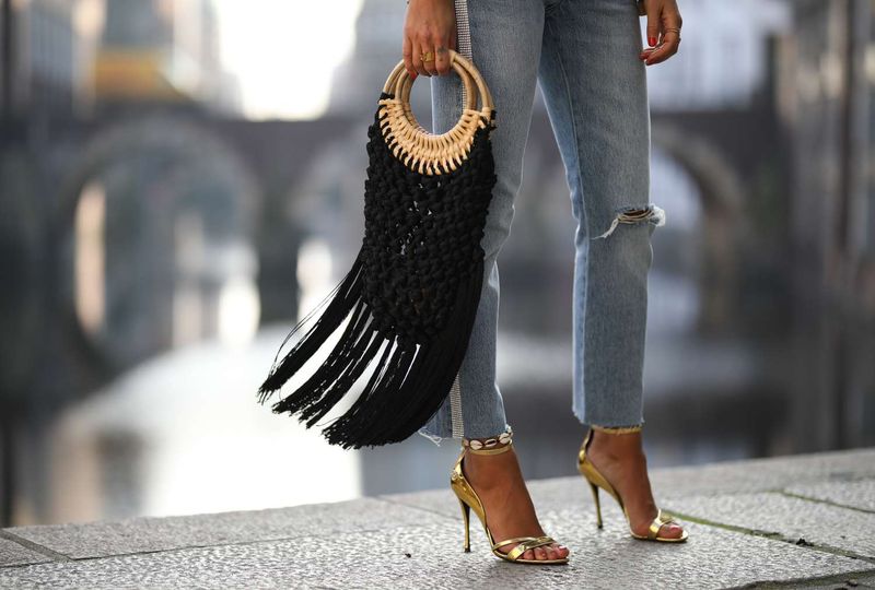 6 Hot Shoes for Summer & 6 That Scream 