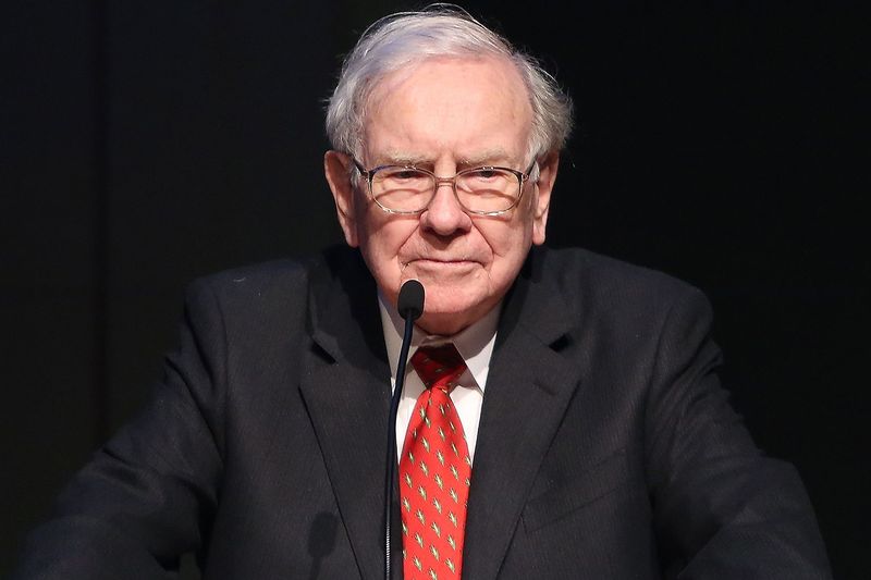 10 Things Warren Buffett Would Do Before He’d Call Retirement Secure