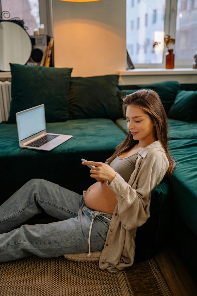 Using Pregnancy Apps and Wearables