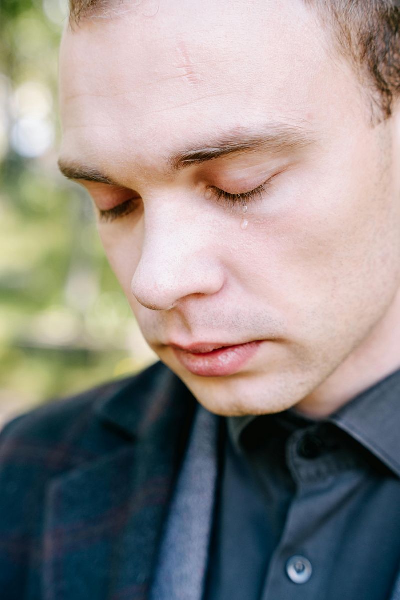 Avoiding Emotional Vulnerability