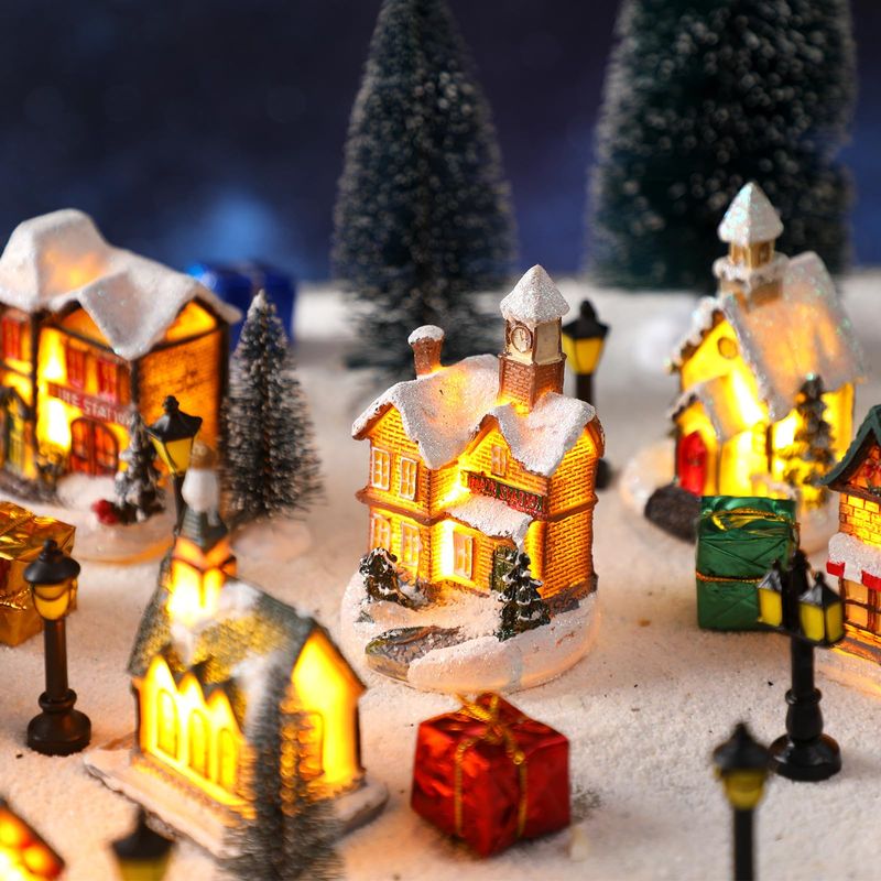 Shappy 48‑Piece Christmas Village House & Accessory Set
