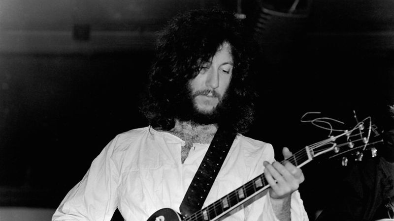 10 Rock Stars Who Left It All Behind—and Never Returned