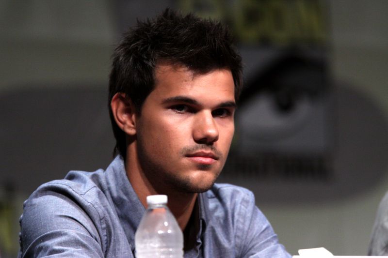 10 Once-Massive Celebrities We Rarely Talk About Anymore