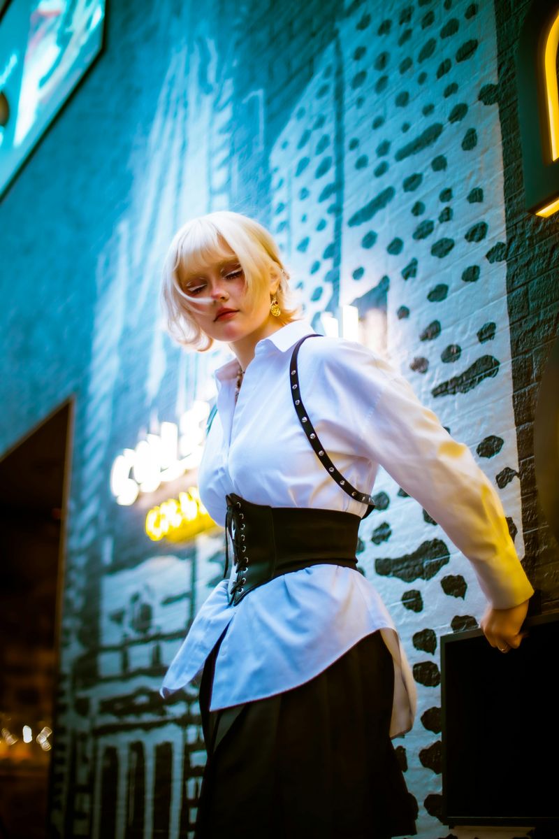 Anything extremely uncomfortable for the look