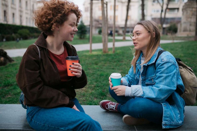 Oversharing with Strangers