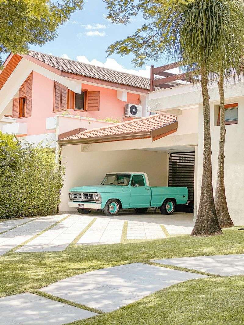 The 2.5-Car Garage Expectation
