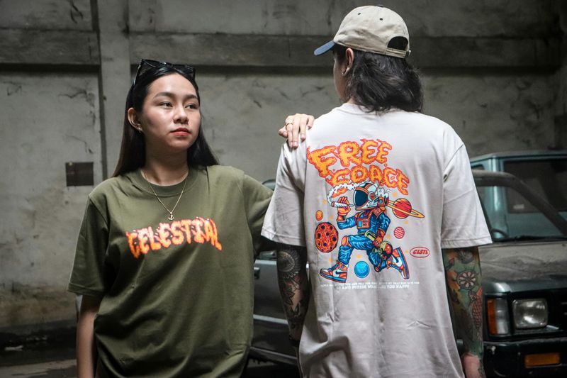 Ignoring Personal Space Boundaries