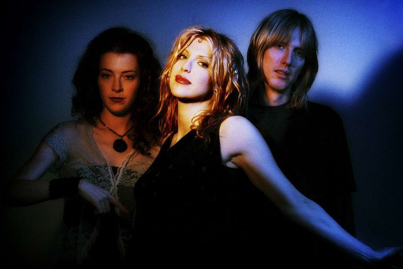 “Violet” – Hole (1994)