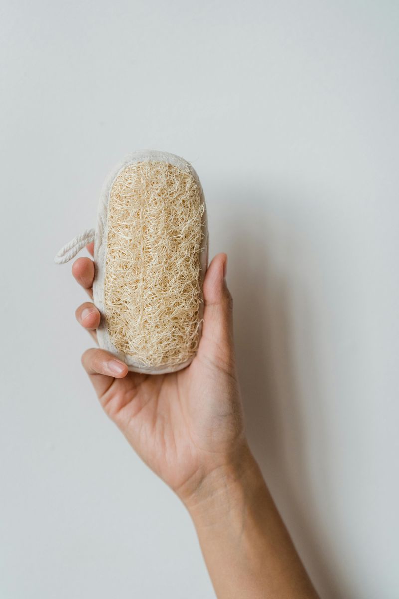 Shower loofah / pouf