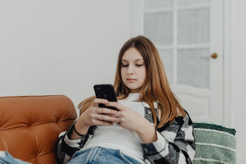 Texting Habits (Like “K” or No Emojis)