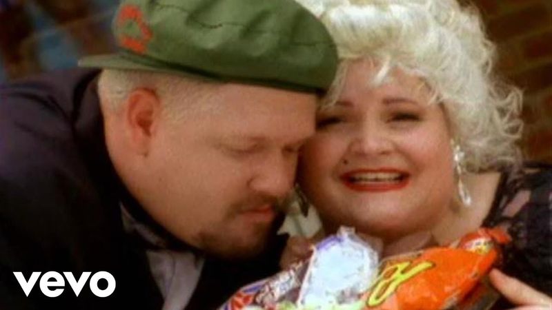 Cledus T. Judd – She’s Got a Butt Bigger Than the Beatles