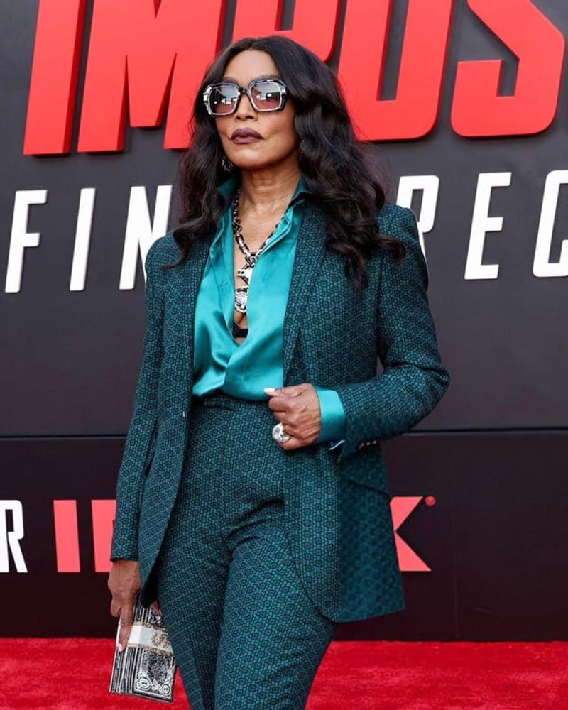 Angela Bassett