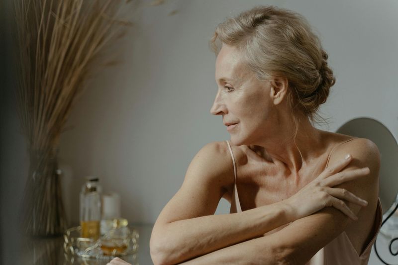 The Morning Habits of Women Who Age Gracefully—According to Science