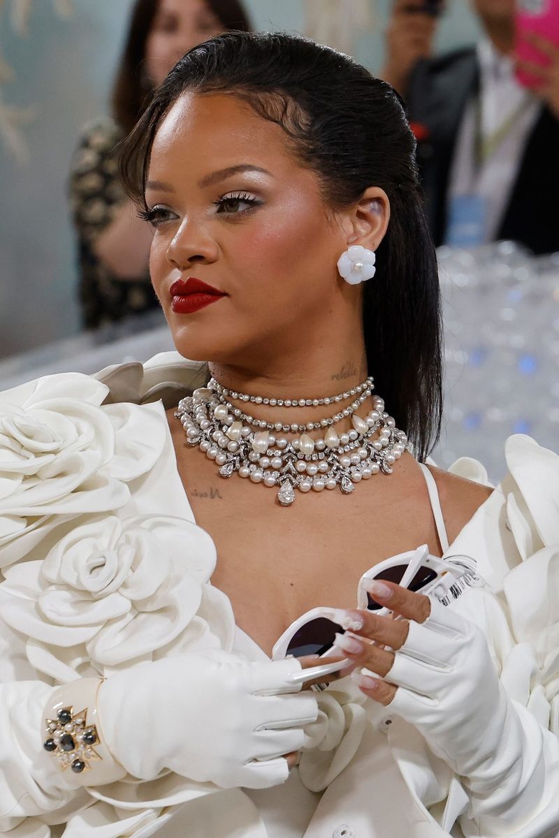 Overwhelming Statement Jewelry