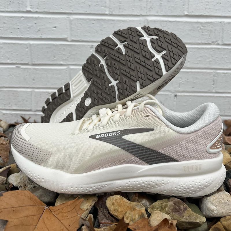 Brooks Ghost 16