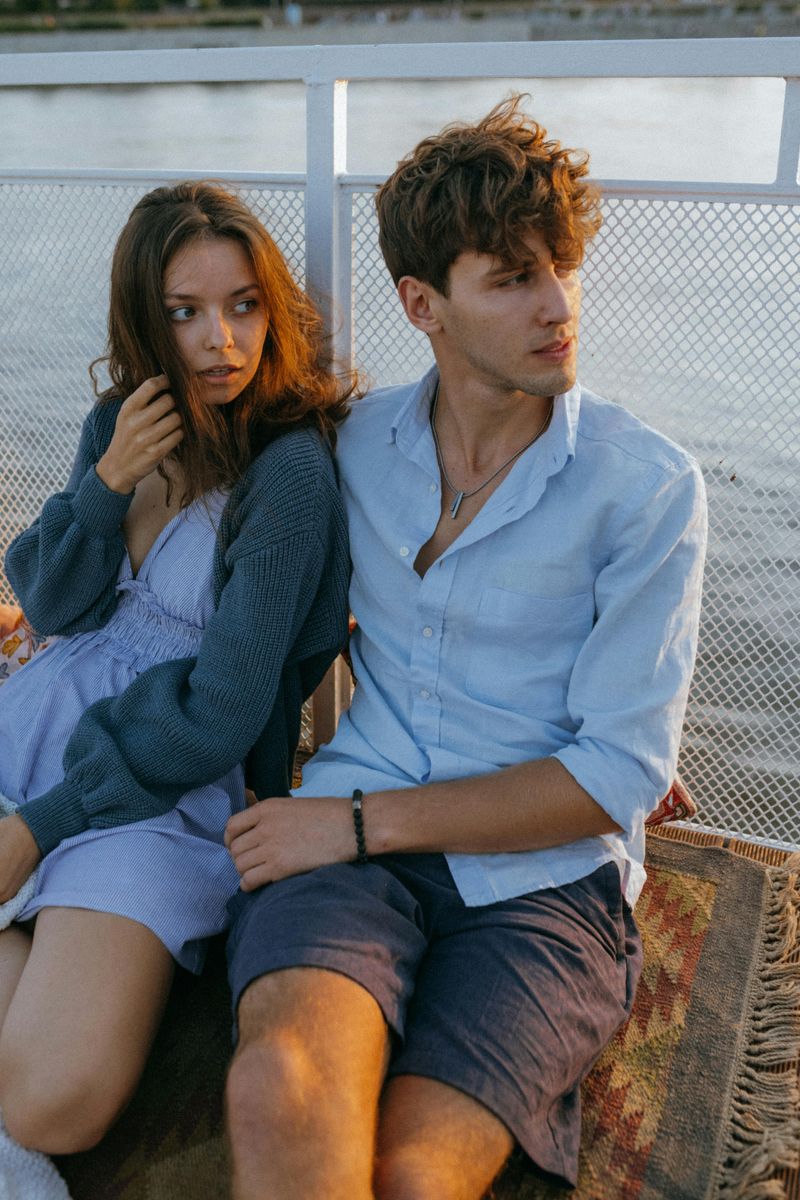 15 Signs You’re Giving Too Much in a One-Sided Relationship