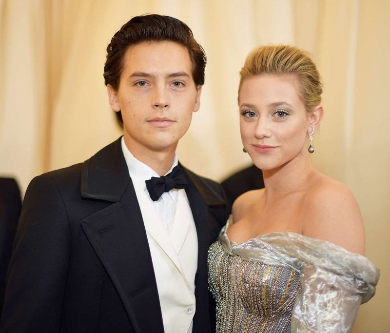 Lili Reinhart & Cole Sprouse