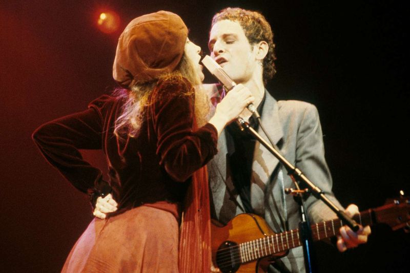 Lindsey Buckingham vs. Stevie Nicks