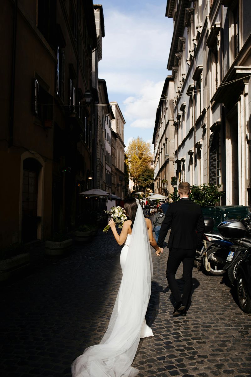 10 Things Newlywed Husbands Wish They Knew Sooner