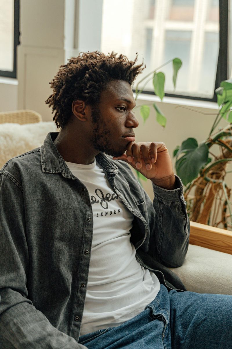 They Get Defensive When You Bring Up the Ex