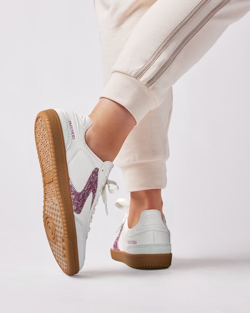 Skechers