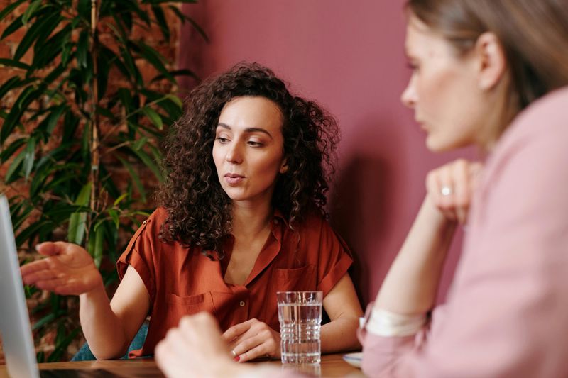 9 Traits in Women That Reflect Exceptional Self-Control