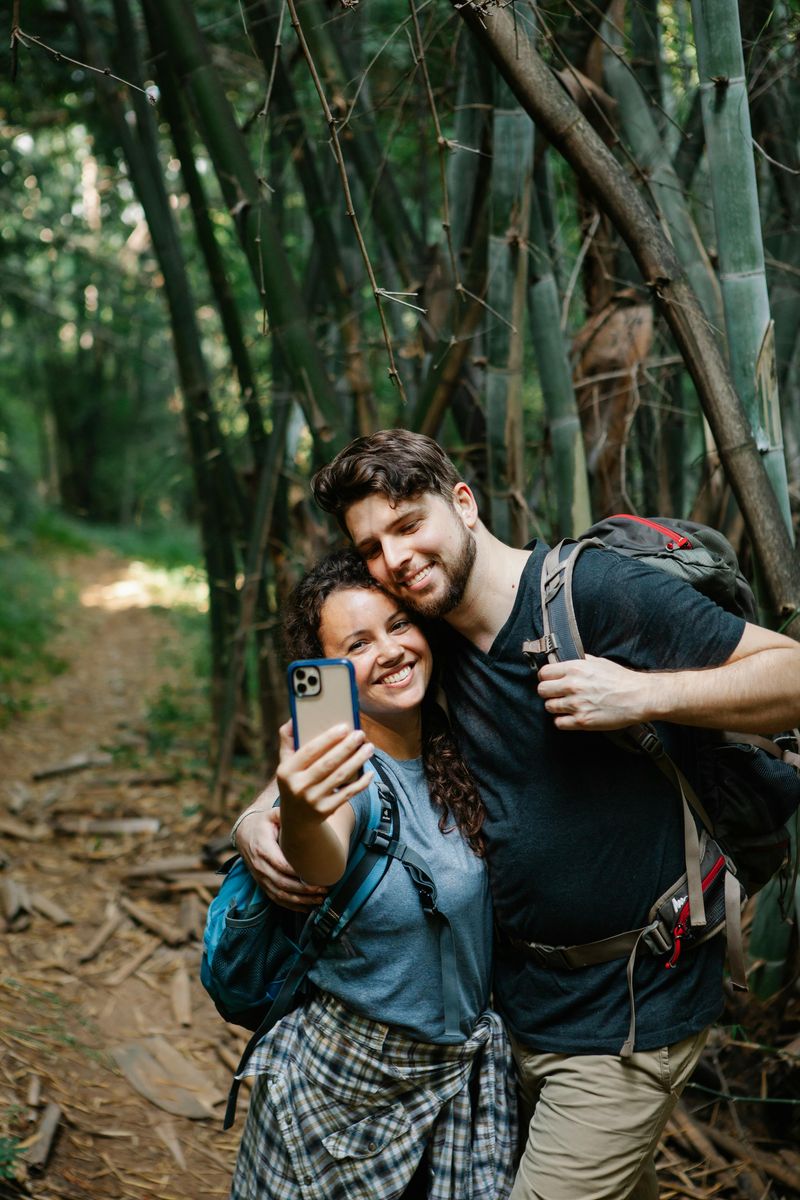 Your Relationship Exists Mainly on Social Media