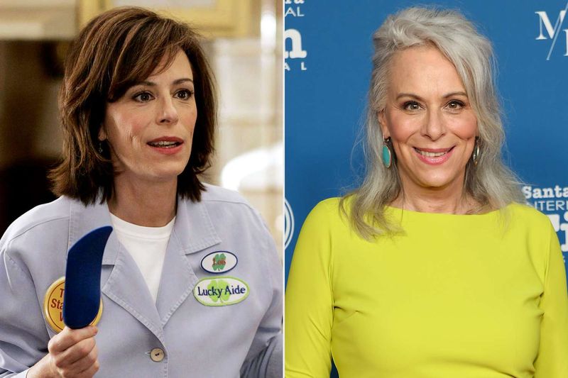 12 ’90s Sitcom Moms Who Look Totally Different Now
